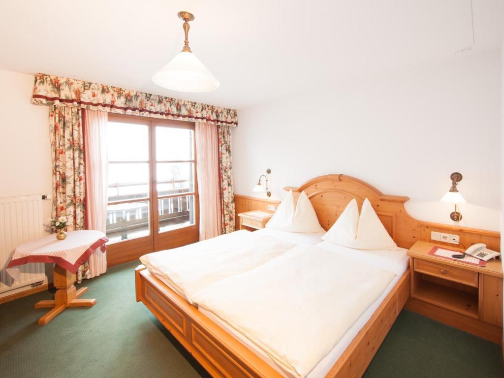 Gasthof Steinerwirt Großgmain Chambre photo